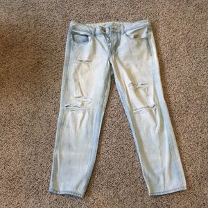 American eagle ripped jeans